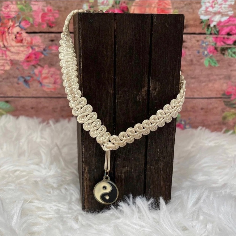 Vintage Choker